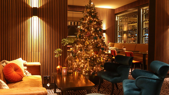 Kerstsfeer in de lounge Hotel Veenendaal